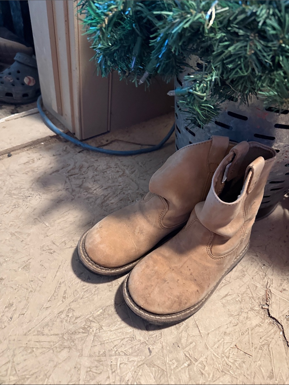 Kids Georgia Tan Suede Slip-On Work Boots